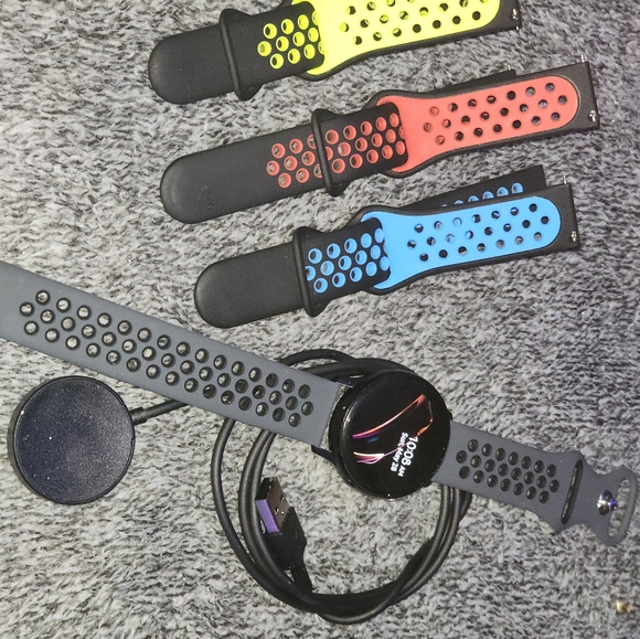 Samsung Galaxy wear active 2 - Picture 2 of 4